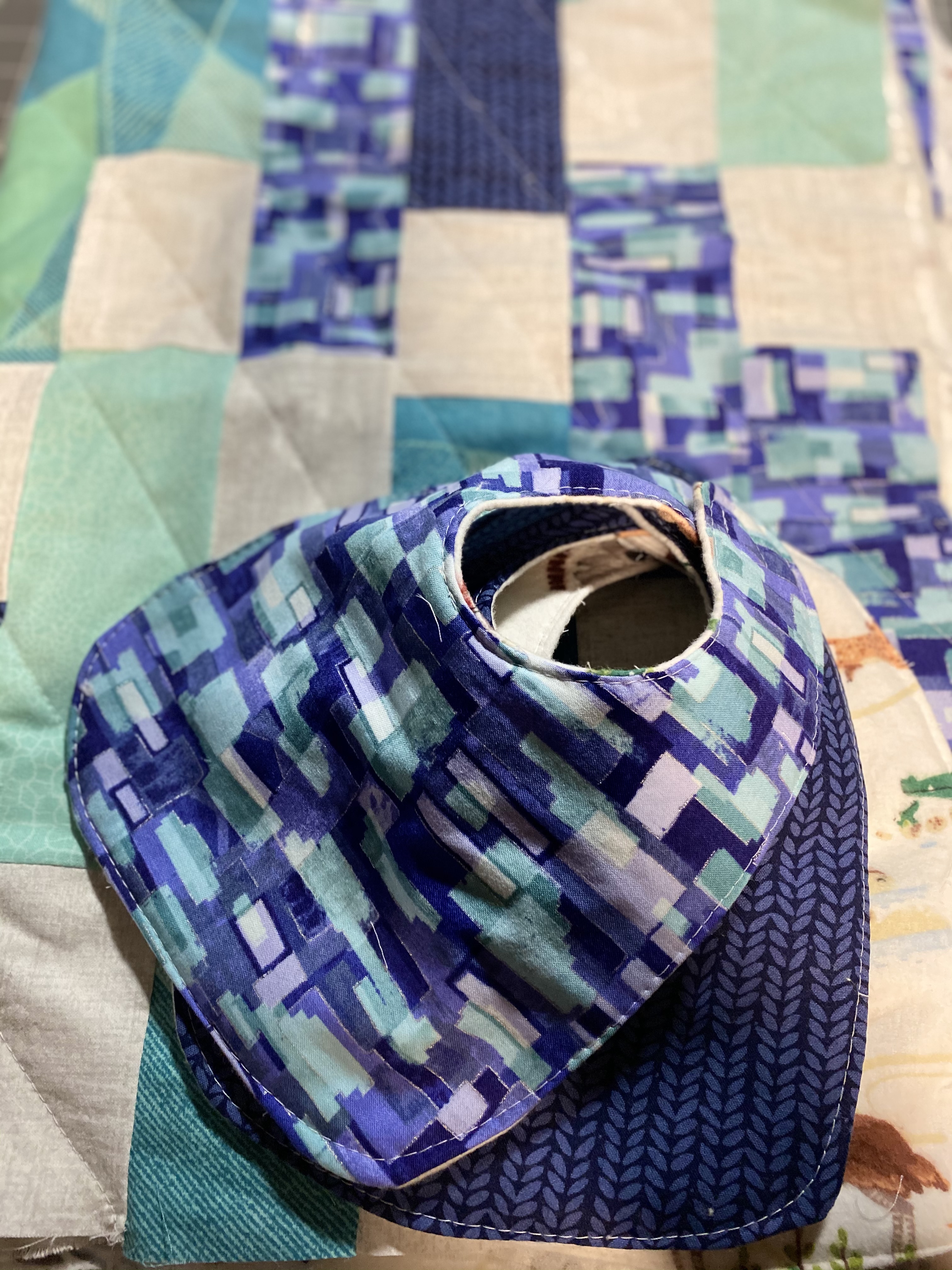 Baby quilt — handmade gift quilt set